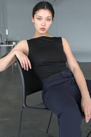 CAMERON VALENTINA - New York Fashion Model - Industry Management