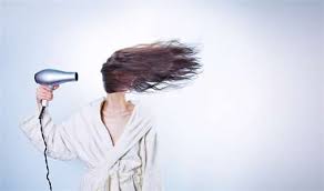 Squeeze excess water from your hair onto a dry towel. Solved My Hair Straightener Led Display Shows A Lock Fixya