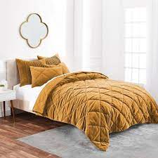 Peyton Velvet Diamond Pattern Quilt Bed Bath Beyond Mustard Bedding Matching Bedding And Curtains Bed Bath And Beyond