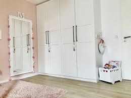 Le montage des armoires sektion d'ikea. Epingle Sur Chambre