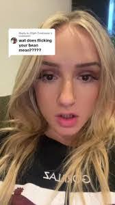 Bobbi Tomlinson's Instagram, Twitter & Facebook