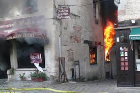Un guide personnalisé pour les restaurants fait par vos amis. Incendie Dans La Cite Medievale De Cordes Sur Ciel Sdis Tarn