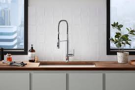 choosing the best kitchen faucets