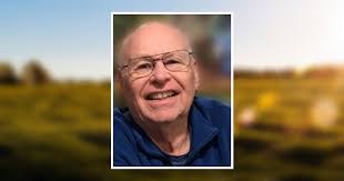 Gary Moen's Instagram, Twitter & Facebook