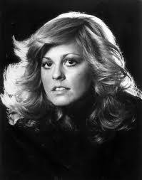 Debbie Hussey's Instagram, Twitter & Facebook