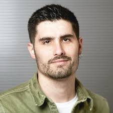 Albert Gracia's Instagram, Twitter & Facebook