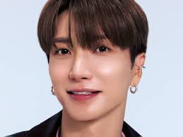 Depak Karlie Kloss dari Squadnya, Apa Alasan Taylor Swift?