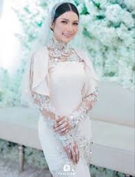 Namun, hidupnya berubah ketika yesus. 67 Baju Tunang Terkini Ideas Dresses Fashion Nikah Dress