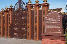 The executive power of the state is vested in him as the monarch of the state. Istana Balai Besar Kota Bharu Attractions Wonderful Malaysia