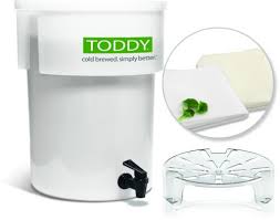Regarded by many of the world's leading coffee shops as the standard for cold brew, the toddy® cold brew system unlocks the natural, delicious flavors of your favorite coffees and teas. Buy Toddy Commercial Cold Brew System Coffee Maker With Lift Online In Germany 202387584626