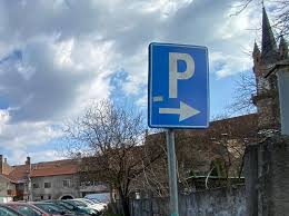 Normal ar fi ca primaria sau adp sa inscriptioneze pe asfalt numarul locului de parcare. Dispar 3 000 De Locuri De Parcare Din Oras Cu Ce Solutii Vine Municipalitatea