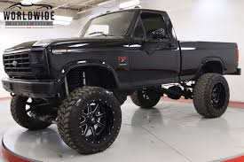 Goodbye raptor supercab, hello hybrid? Blacked Out Lifted 1986 Ford F 150 Looks Supremely Sinister