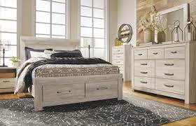 Cases feature picture framed drawer fronts and floating top design. Bellaby Queen Platform Bed With 2 Storage Drawers B331b4 B10013 54s 57 95 Complete Beds Pruitt S Fine Furniture