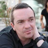 A list of who Suki Thompson is following