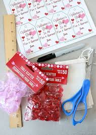 Now that all the christmas decorations are put away, it's officially time to start sharing valentine's day crafts. Heart Tic Tac Toe Valentine That S What Che Said