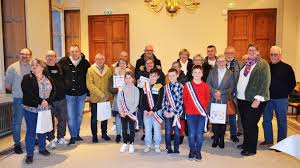 Médaille du travail : 22 travailleurs récompensés au Château Louis-Philippe  d'Eu