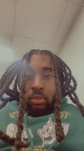 Hey everybody looking for people to play with I just started playing 2  weeks ago and I'm having trouble finding games where people don't quit. I  have a mic and I'm a