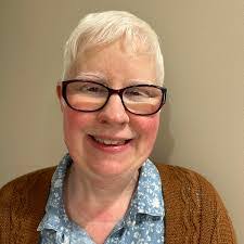 Alison Britt's Instagram, Twitter & Facebook