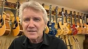 TRIUMPH's RIK EMMETT Opens Up About Prostate Cancer Diagnosis: 'It Doesn't  Freak Me Out'