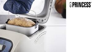 The large capacity can handle a loaf up to two pounds. Princess 152006 Breadmaker Fully Automatic Youtube
