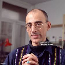 Portrait de l'écrivain brésilien Caio Fernando de Abreu en mars 1994...  News Photo