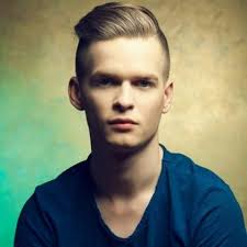 Sekiranya kepala anda tidak ditutup sepenuhnya. Potongan Rambut Lelaki Yang Paling Bergaya 2019 2020 Gambar Potongan Rambut Untuk Lelaki