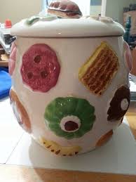 White floral pattern cookie jar antique. These Cookie Jars Are As Sweet On The Outside As The Cookies They Hold Within Dusty Old Thing
