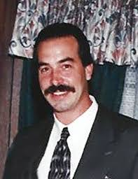 Robert Ottaviano's Instagram, Twitter & Facebook