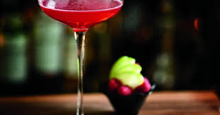 Dry Blush At The Ritz Carlton Pentagon City 1 75oz Vodka 75 Triple Sec 3 Oz Rose Water 5 Lime Easy Mojito Recipe Pink Food Coloring Cocktail Recipes