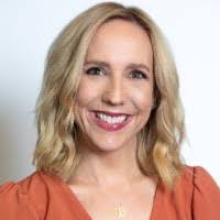 Mindy Whitaker's Instagram, Twitter & Facebook