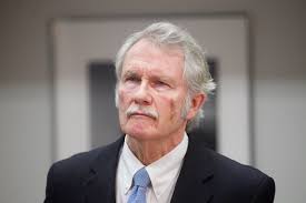 With IRS, FBI investigating Kitzhaber, Oregon manager denies punishing  managers for preserving evidence