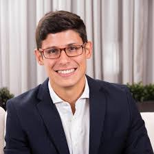 Daniel Abreu's Instagram, Twitter & Facebook