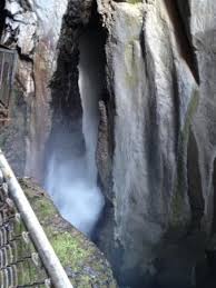 As the name suggested, the claustrophic canyon seemed. Box Canyon Falls Picture Of Box Canyon Waterfall Park Ouray Tripadvisor