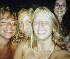 Hello everyone! It is so amazing to finally introduce myself to all of you.  I am Kiara Vivian Sinclair! I am studying Anti Hero Law at this beautiful  University! My roommates are