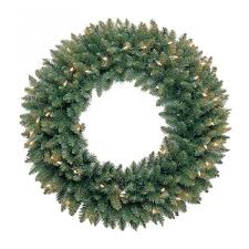 A Beautiful Pre Lit Wreath Artificial Christmas Wreaths Commercial Christmas Wreaths White Christmas Wreath
