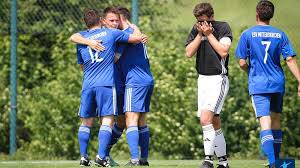 Drei Elfmeter! Mitterskichen siegt und muss dennoch in die Relegation