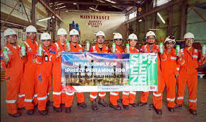 Liputan6.com, jakarta pt pertamina hulu mahakam (phm) selaku operator di wilayah kerja (wk) mahakam, mengumumkan pemberian kontrak drilling submersible swamp barge services. Perdana Pertamina Suplai Pelumas Anti Karat Serbaguna Untuk Pt Pertamina Hulu Mahakam Pertamina