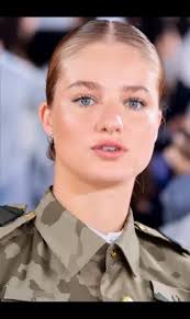 La Princesa Leonor Se Declara Lesbiana