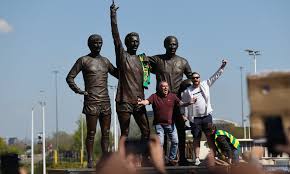 Joe edwards and nathan judah evaluate the wolves goalkeepers this season with rui patricio and john ruddy the men under the spotlight. Guards To Protect Manchester United S Iconic Holy Trinity Statue Amid Protests Against Glazers Daily Mail Online