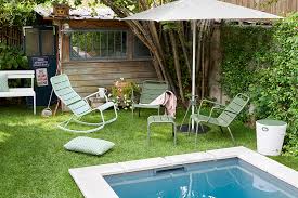 Salon de jardin , uniquement conçu avec des palettes de récupérations et de la motivation , prochain projet la touble des buveux !!!! Luxembourg Small Low Table Footrest Metal Coffee Table