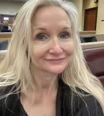 MY HUSBAND BROUGHT HIS MISTRESS HOME AND TOLD ME HE WAS KICKING ME  OUT—LITTLE DID HE KNOW, HE'D BE HOMELESS AN HOUR LATER So, I pulled up to  the house, and there,