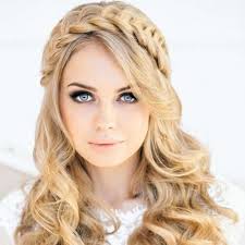 By umberto giannini on december 18, 2019. 50 Jolly Christmas Hairstyles Fit For All Parties Hair Motive