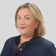 How to anti-age your hair