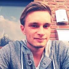 Kay Schröder (@kayschroeder__)