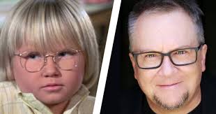 What It's Like to Be the Most Hated Character in Sitcom History