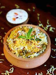 Veg Handi Dum Biryani In Hindi Indian Recipe Veg Biryani Dum Biryani Biryani