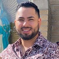 Rosario Veloz's Instagram, Twitter & Facebook