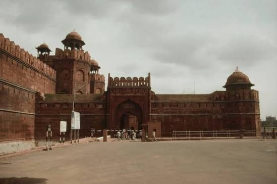 Archnet > Site > Lal Qil'a (Delhi)