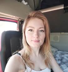 you either quit or keep going. they both hurt g.