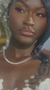 Jazmine Nash's Instagram, Twitter & Facebook